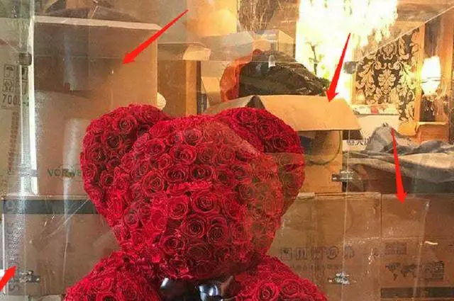 范冰冰手頭緊?分手不久就「二手出售」定情禮物,這些東西也被瘋狂兜售!