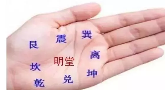 手相中一提到雜紋就是不好的?其實手上有此「雜紋」的人,中年可得榮華富貴