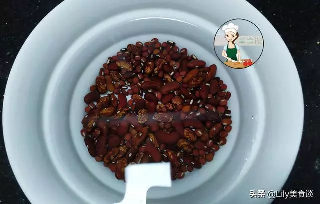 夏天,女人不想做黃臉婆,這碗湯要多吃,氣血雙補,女人氣色紅潤