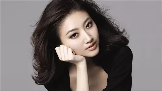 命苦福祿薄的六種女人面相, 一輩子都在操勞,難享清福
