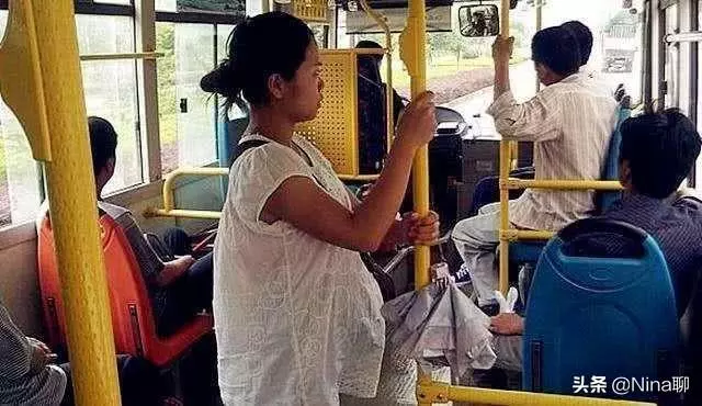 我在坐月子你卻去找當初為了彩禮不要你的前女友,你還有良心麼