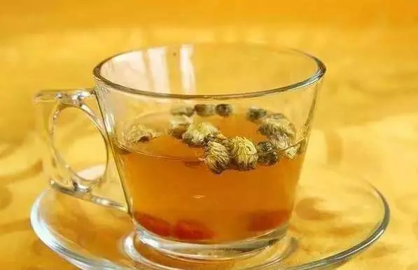 每天20克決明子,配上枸杞同服,只需7天,老花眼竟然好的這麼快!還排出了5斤宿便 !