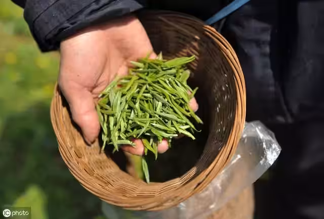 經常熬夜很傷身,吃這10種食物減輕熬夜傷害