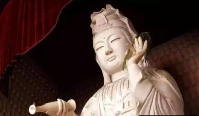 佛說:人有貴氣的八個特徵,快來看看你有沒有?