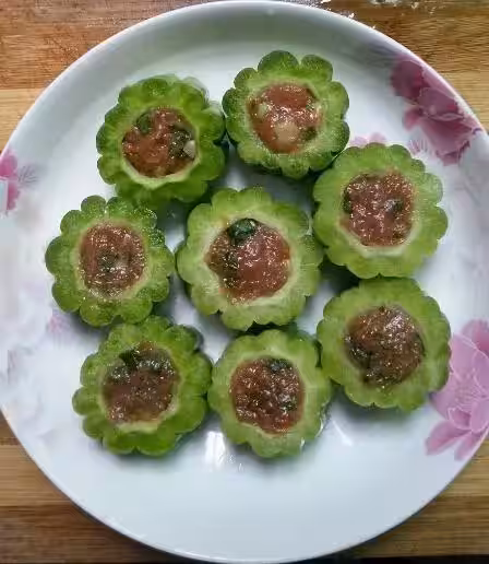 苦瓜別光知道炒雞蛋了,這19種做法也不能少,網友感嘆太會吃了