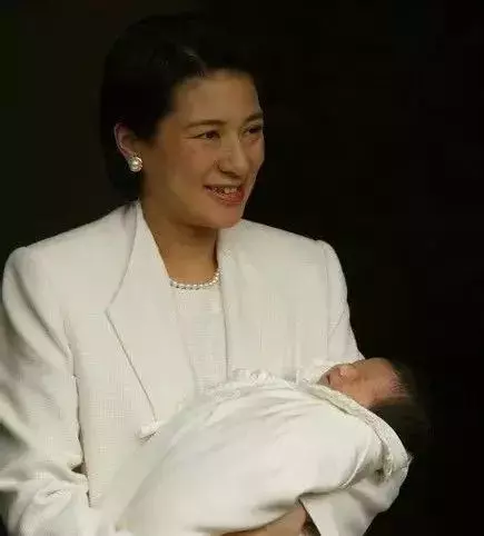 日本最慘太子妃,嫁入皇室後被軟禁成「生育工具」!