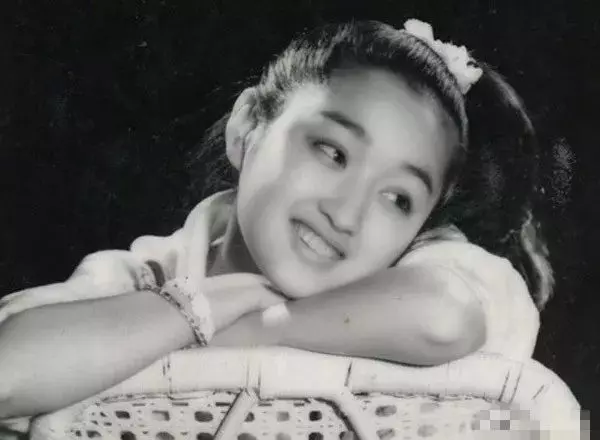 被傳包養3年,墮胎4次,消失10年,46歲的她活成了女人最想要的樣子!