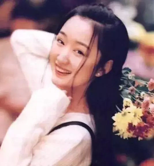 被傳包養3年,墮胎4次,消失10年,46歲的她活成了女人最想要的樣子!