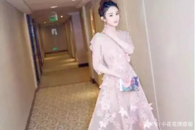 趙麗穎最想「銷毀」的一張照片,圖3穿了跟沒穿一樣,網友:結了婚就是不一樣!