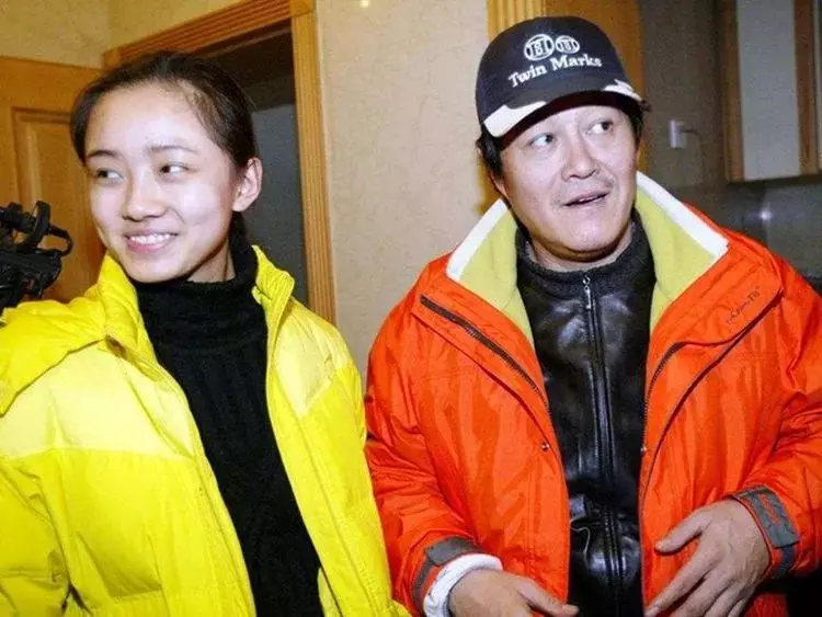 15歲就被趙本山盯上,3年就紅遍全國,被趙本山拋棄後無戲可拍!