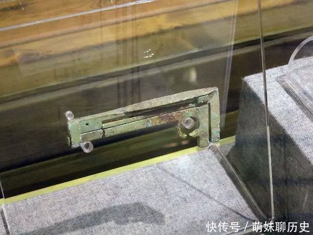 4件疑似穿越時空的文物,不要懷疑自己的眼睛,第三件不敢想像!