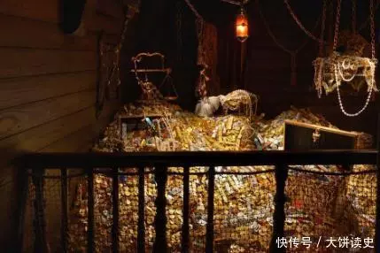 慈禧臥室內竟有一間密室,死後才被發現,眾人進去後紛紛嘆氣不已!