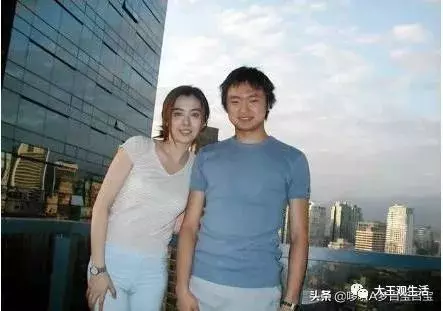 50歲王祖賢與小19歲男友近照,絕色佳人的情史也曾如此混亂!