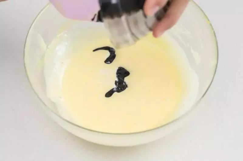 網紅椰子灰雪糕,手把手教你做,3分鐘就能學會!