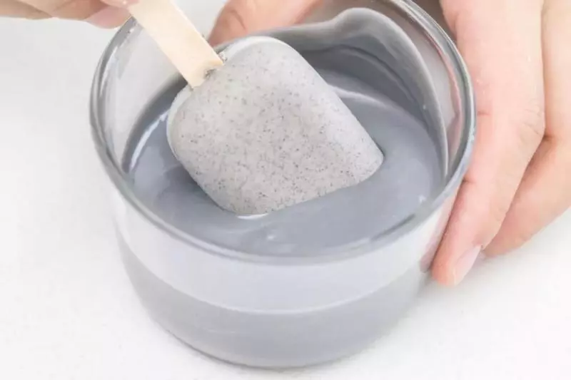 網紅椰子灰雪糕,手把手教你做,3分鐘就能學會!