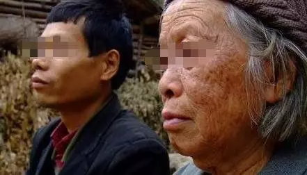 男子愛上71歲老太,為此老太整成少女,三年後,小夥直接傻了眼!