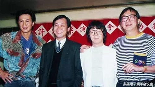 70歲歌神「許冠傑」,18歲早婚真相曝光,52年只愛她一人!