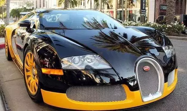 NBA億萬富翁開什麼豪車?羅斯開布加迪威龍,詹皇有球鞋聯名款車