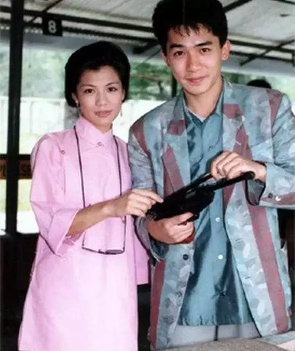 翁美玲一生共出演9部電視劇,合作次數最多的居然不是黃日華!