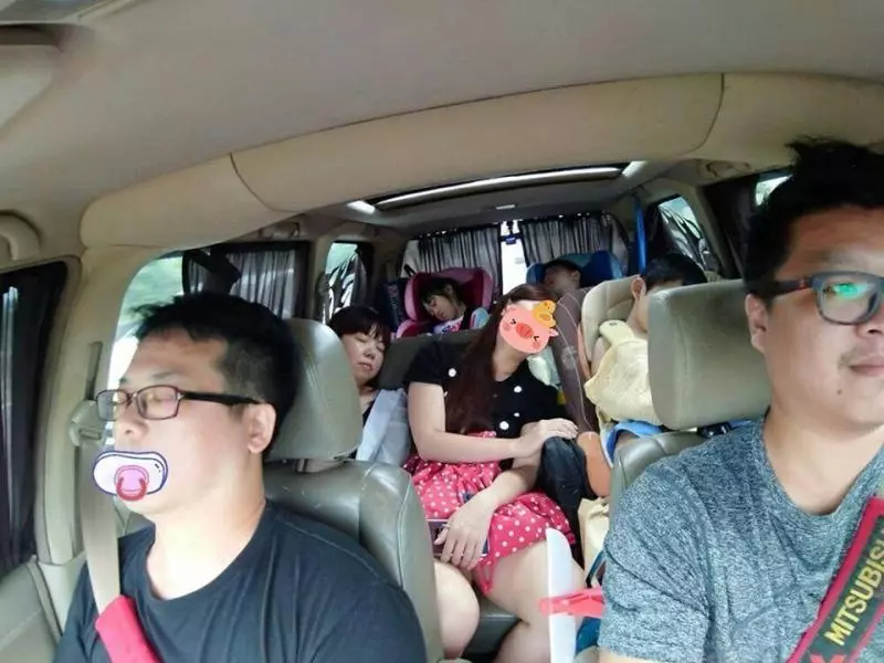 全家出遊整車睡一片 「老爸開車日常」網超同感:眾人皆睡我獨醒!