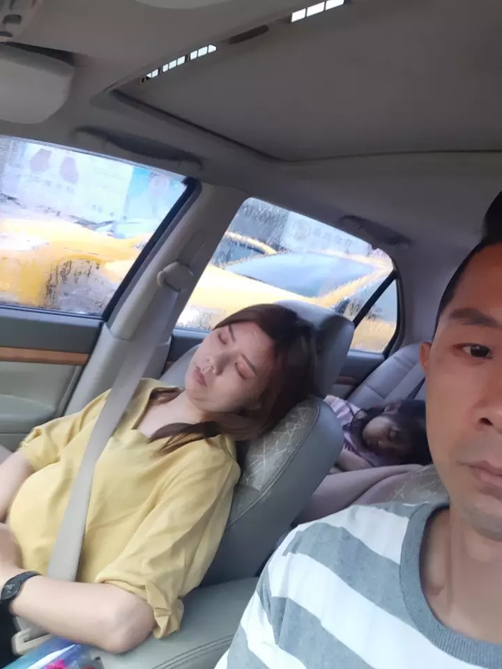 全家出遊整車睡一片 「老爸開車日常」網超同感:眾人皆睡我獨醒!