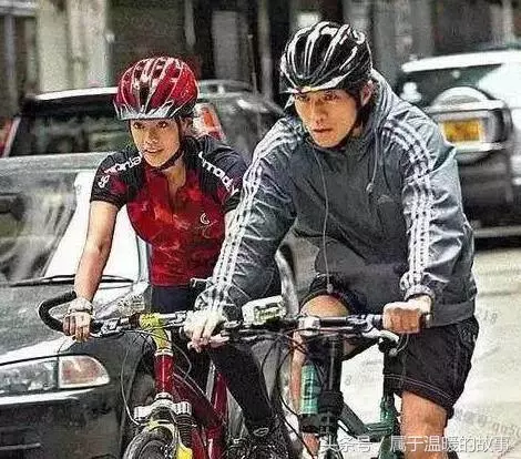 明星豪車大曝光:范爺最霸氣,迪麗熱巴最可愛,鹿晗最豪氣!