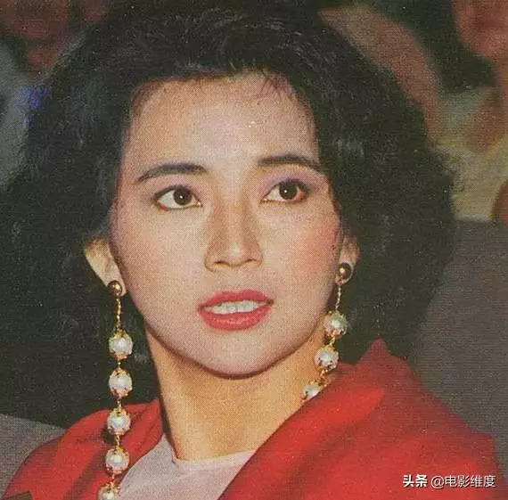 61歲女星「閃嫁醫生當闊太」息影17年 丈夫爆涉貪「最重恐關65年」她奔波求情