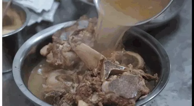 瘦了200斤,身體很多贅皮,怎麼辦?