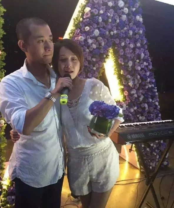 「5年前丈夫趁她懷孕外遇」女星選擇原諒 難敵婚變傳言「夫妻先後官宣證實」終結束11年婚