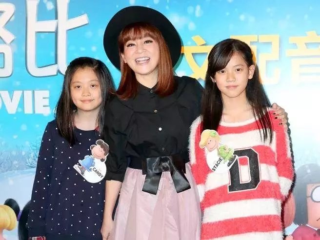 高顏值吊打歐陽娜娜!王彩樺16歲女兒曝光「歹竹出好筍→仙氣噴發」網全跪:超驚人!