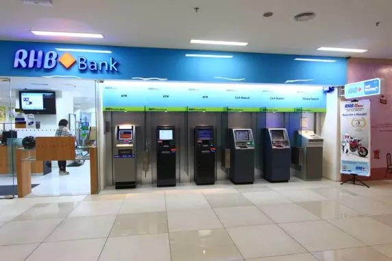 【轟動全馬】RHB銀行今早停牌原因曝光了 脫售了將多股權!