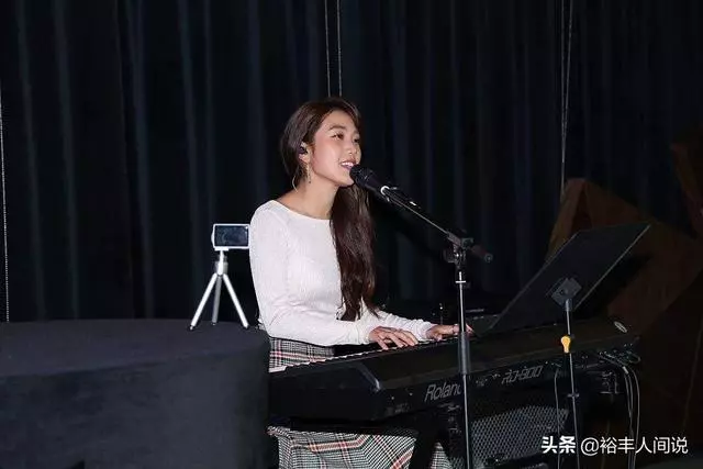 秦沛女兒姜麗文「化蝶重生」,因失戀患抑鬱症,3年後才告訴爸爸