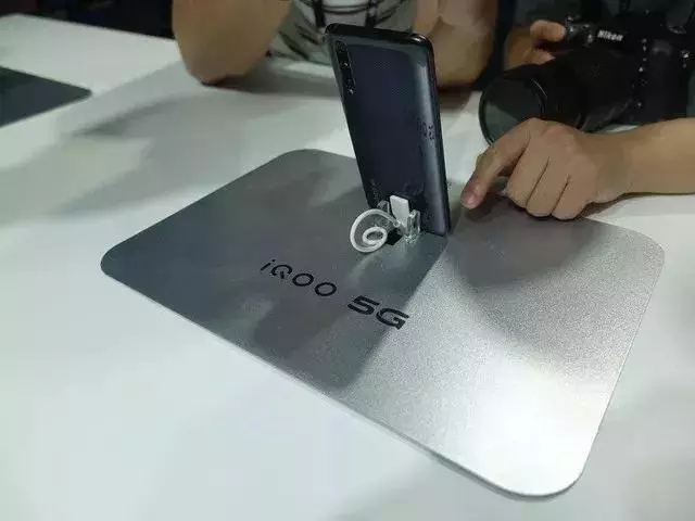 8月新機早知道,已經買新手機的可能後悔了