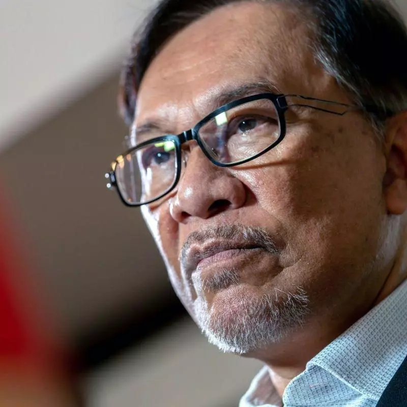 【建議立法保護男生免受女生誘惑】安華也看不下去震怒開炮了!