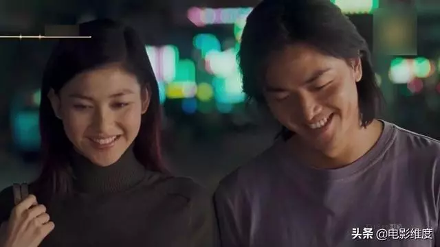 「為替父母還債出道」閃嫁10億富豪成闊太 「婚後住娘家」夫妻聚少離多感情越深