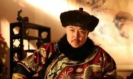 她比乾隆小47歲,入宮後被日夜寵幸,畫像卻放在美國博物館珍藏!