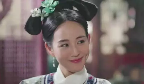 她比乾隆小47歲,入宮後被日夜寵幸,畫像卻放在美國博物館珍藏!