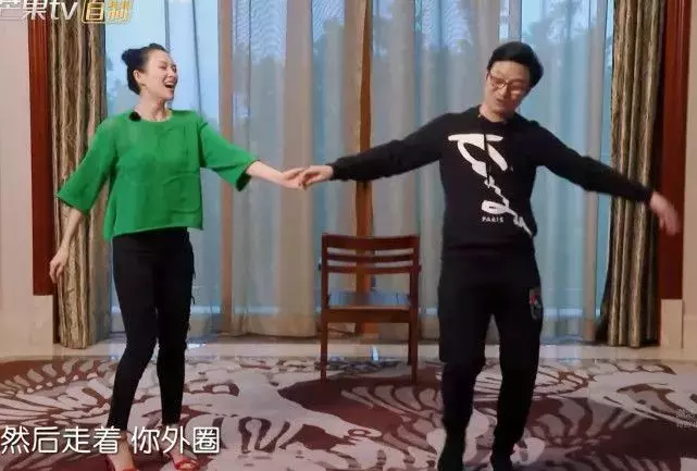 汪峰章子怡跳爵士舞不老實,看清他手放的位置,攝影師全程不敢拍!