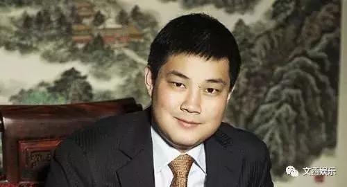 最美富二代,清華畢業,坐擁千億資產,父親還曾超越王健林成首富!