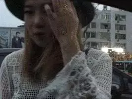 23張圖讓人眼睛發亮!現在的女孩真的好開放...這位小姐你穿著成這樣坐在我前面,好難堪啊!