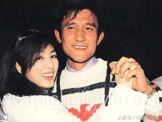 成龍追了她8年,慘遭拋棄後一怒演謎片,發誓不嫁今62歲仍單身!