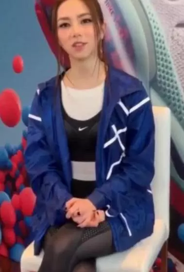 鄧紫棋減肥成功太自信!直接穿健美褲出門,看到這身材,網友炸鍋!