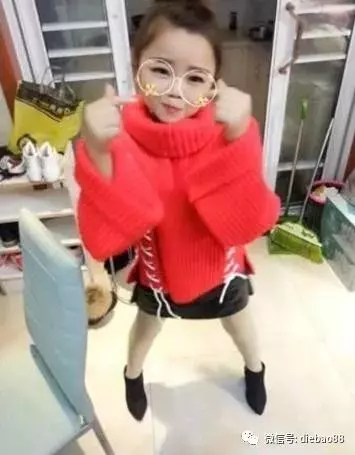 30歲女子,9歲的容貌,身高1米30,網友:當之無愧的「天山童姥」!