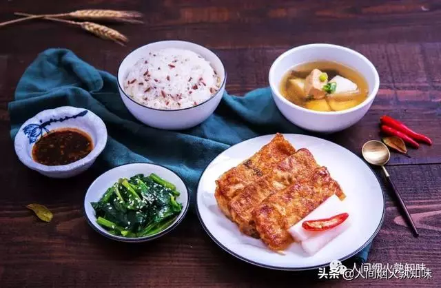 鄧麗君精通多語言!6歲開始唱歌「從小被母捧在手掌心」,經紀人曝「私下個性超好」成追憶~~
