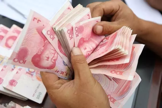 【遭美加稅後】中國重拳反擊!停買美農產品 人民幣暴漲至7!特朗普燒燒了!