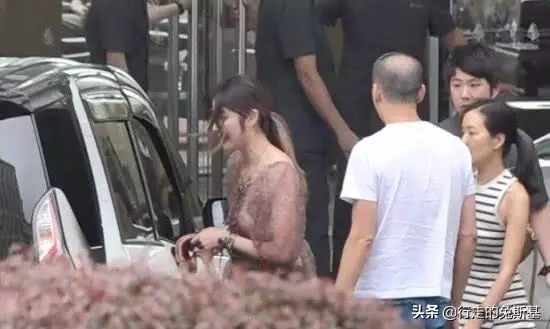 陳慧琳豪擲5600萬買豪宅後又再血拚,看似完美的婚姻其實也有辛酸!