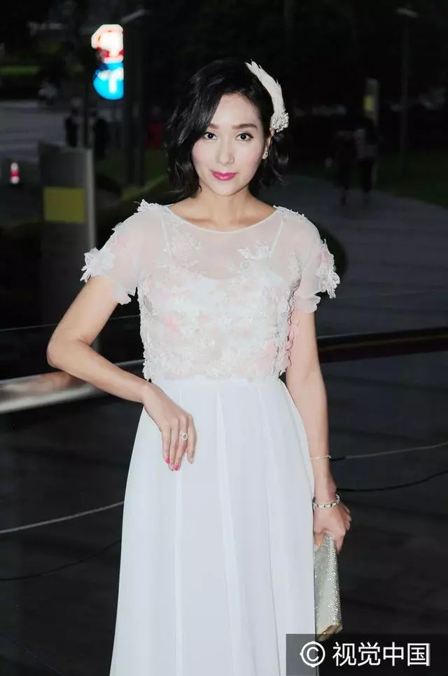 同樣是40歲,為何「楊恭如」還年輕貌美,「鍾麗緹」卻老態畢現…看完你就明白了!