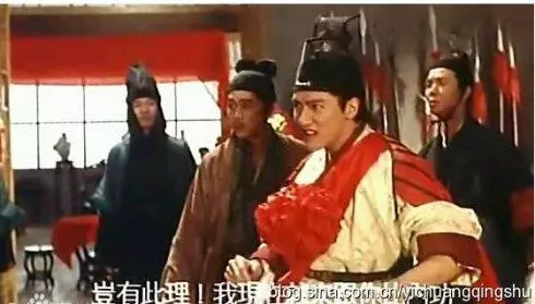 你只知道他是淫魔「西門慶」,卻沒料到他的身世背景這麼驚人!「黃家駒」的葬禮上還做了「這種事」讓大家驚訝!