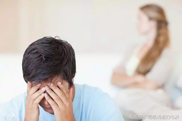 婆婆喊我回家吃飯,我有事提前回來,站在門外聽到的話讓我心痛