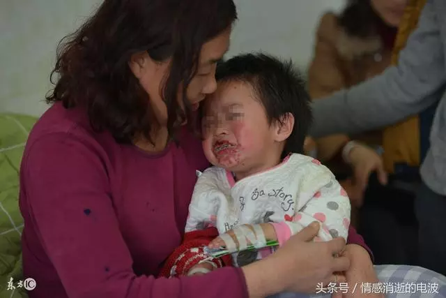 公婆帶大哥一家來家裡,看見兒子手上拿的東西,我把他們都趕走了
